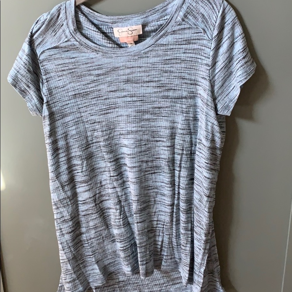 COPY - Maternity top Jessica Simpson